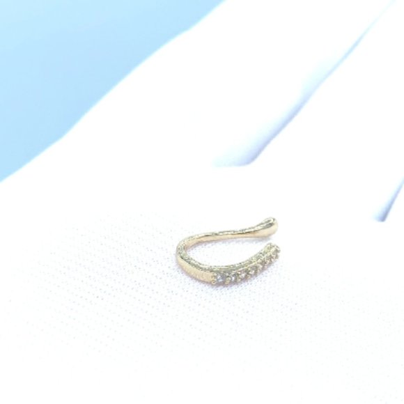 Gold Bar 24 KT Gold Plated Nose Cuff Fake Nose Rings Cubic Zirconia No Piercing - Picture 3 of 5